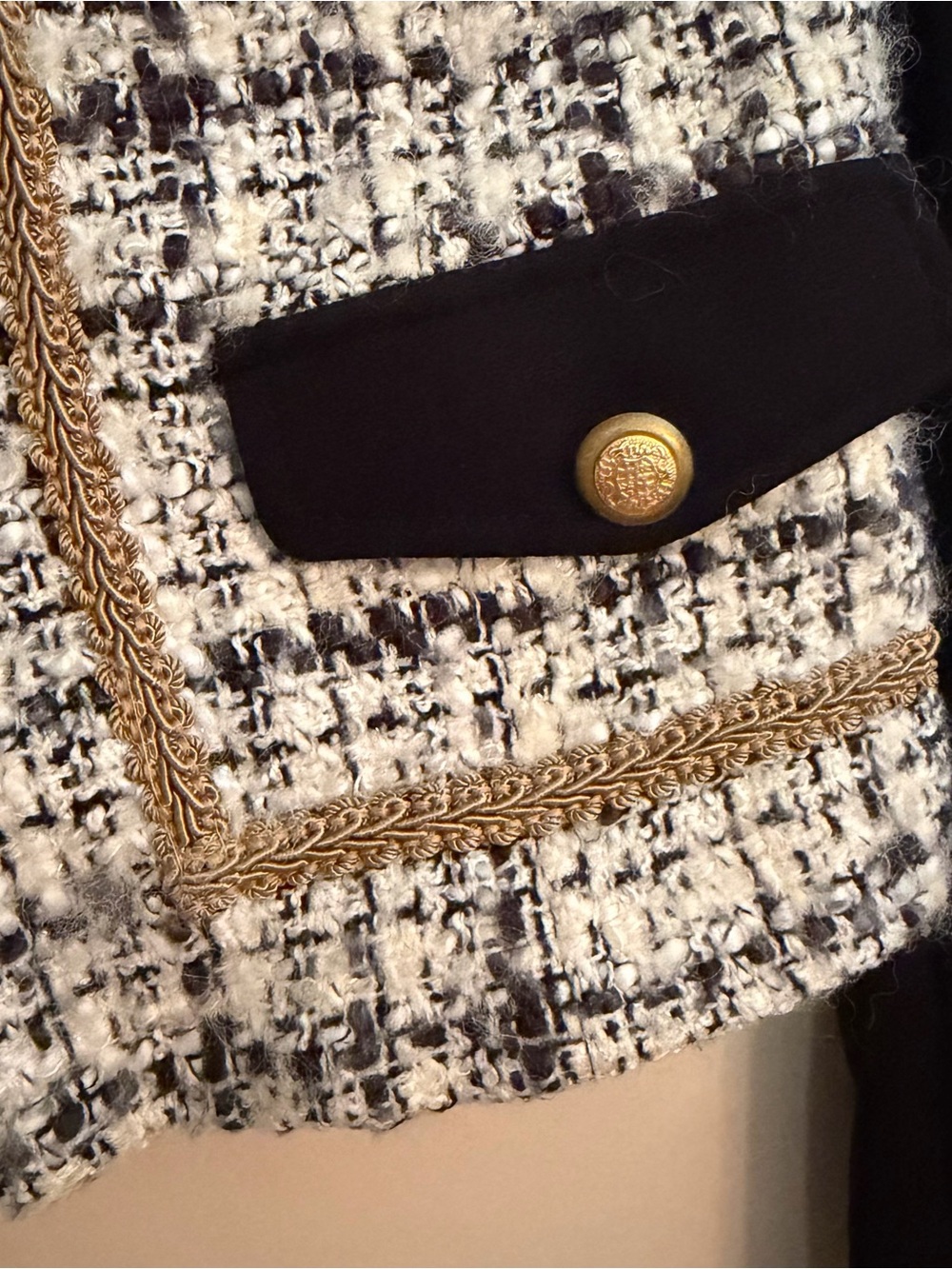 Cache Black White Tweed Gold Trim Lady Jacket Blazer Size 4 - Picture 5 of 7